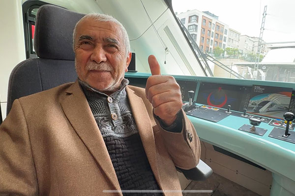 %C4%B0lk_Milli_Elektrikli_Tren_Seti%E2%80%99ni_slider_6 Marmaray Bakırköy İstasyonu'nda METS'i Gezen Vatandaşlar, Set'i Beğendi